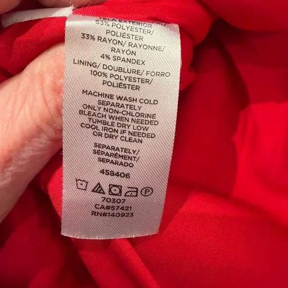 Ann Taylor Loft Tie Waist Pocket Skirt - size 8 - red - FLATTERING!!! - Picture 6 of 6